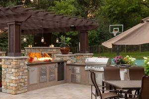 Custom Outdoor Kitchen - Any Size and Style